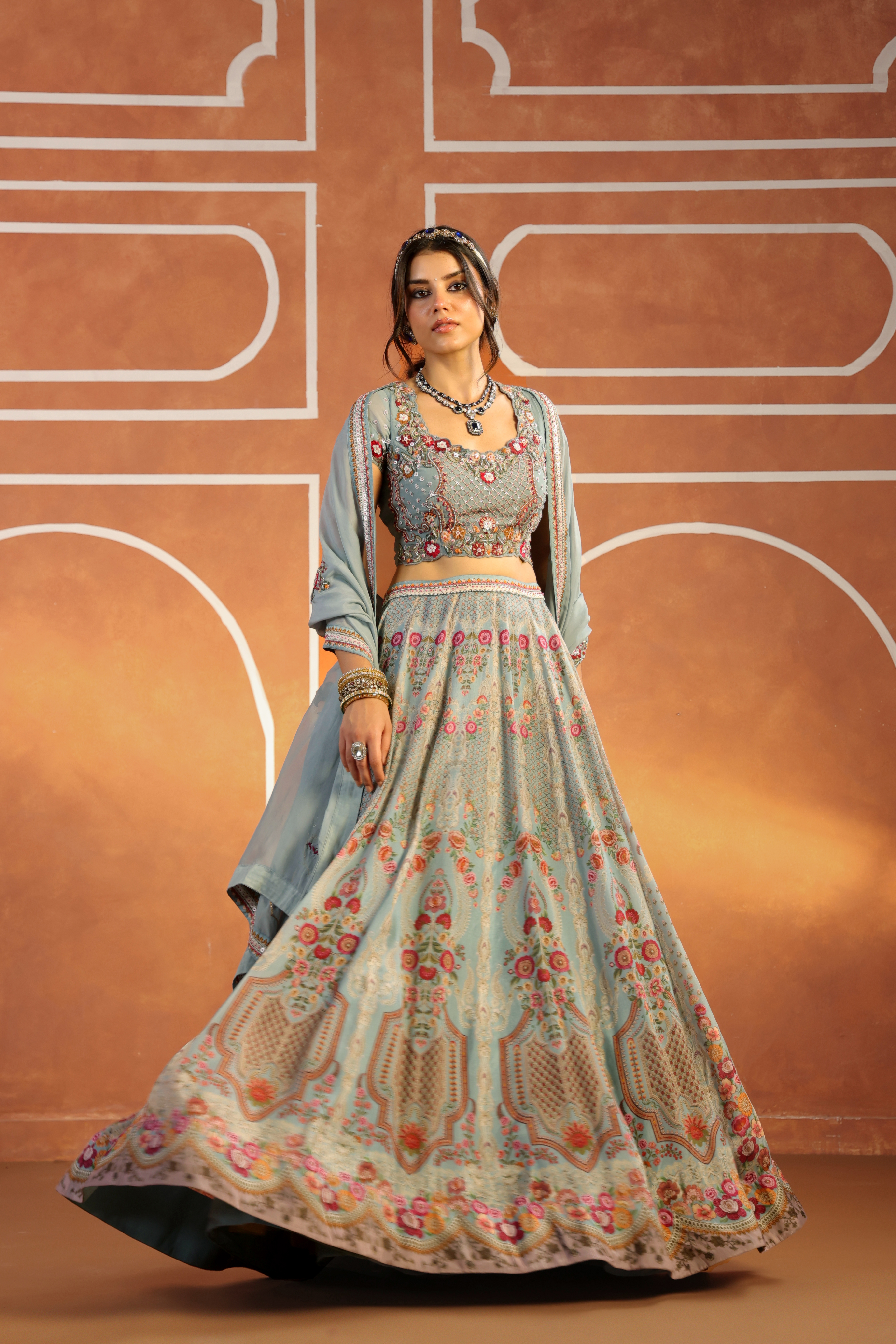 WOMEN ETHNIC CROP TOP